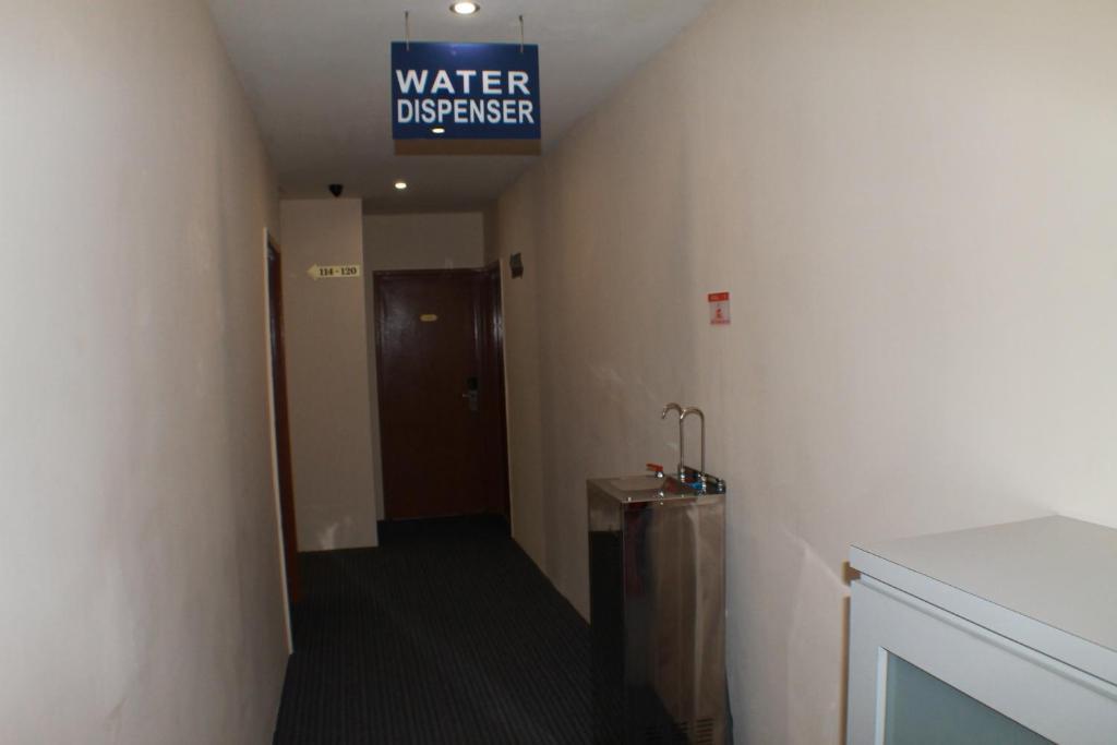 Hotel Zamburger Bukit Indah Johor Bahru Eksteriør bilde