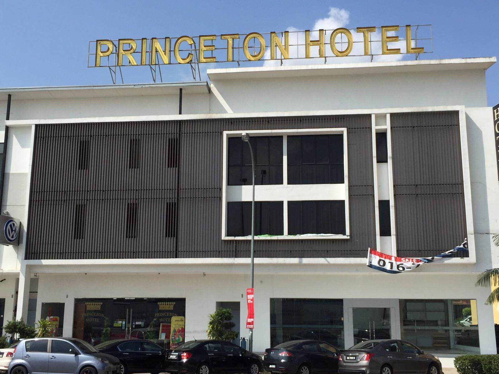 Hotel Zamburger Bukit Indah Johor Bahru Eksteriør bilde